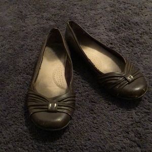Brown leather flats